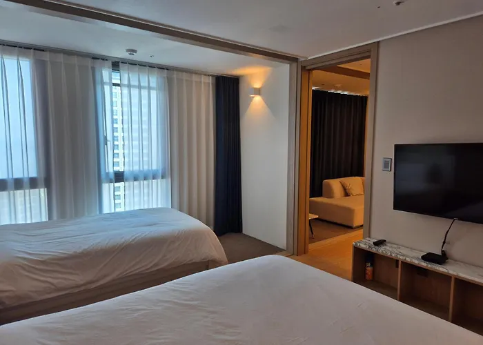The Solid - Elbon The By Haeundae Aparthotel