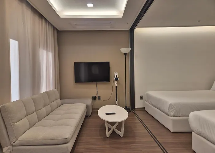 Aparthotel The Solid - Elbon The By Haeundae 3*