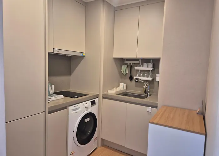 Aparthotel The Solid - Elbon The By Haeundae 3*